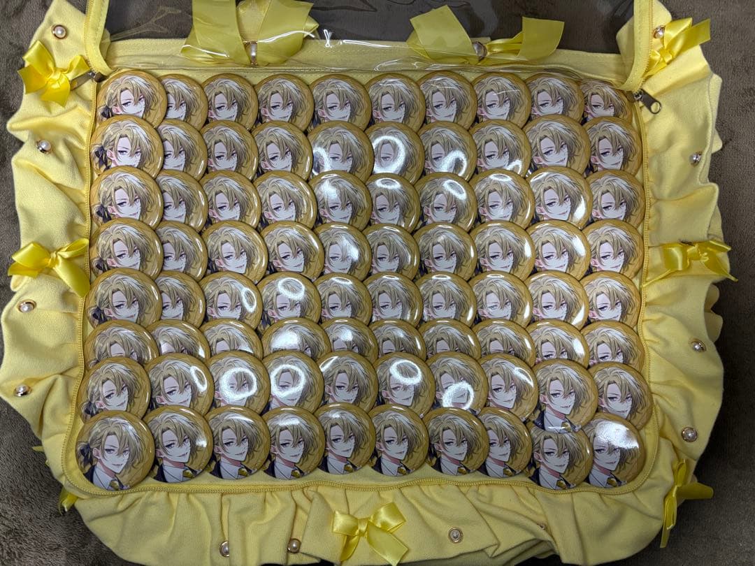 にじさんじEN ルカカネシロ 缶バッジまとめ売り 80個 A3痛バ ロゼット缶付 にじさんじEN ルカカネシロ 缶バッジまとめ売り 80個 A3痛バ ロゼット