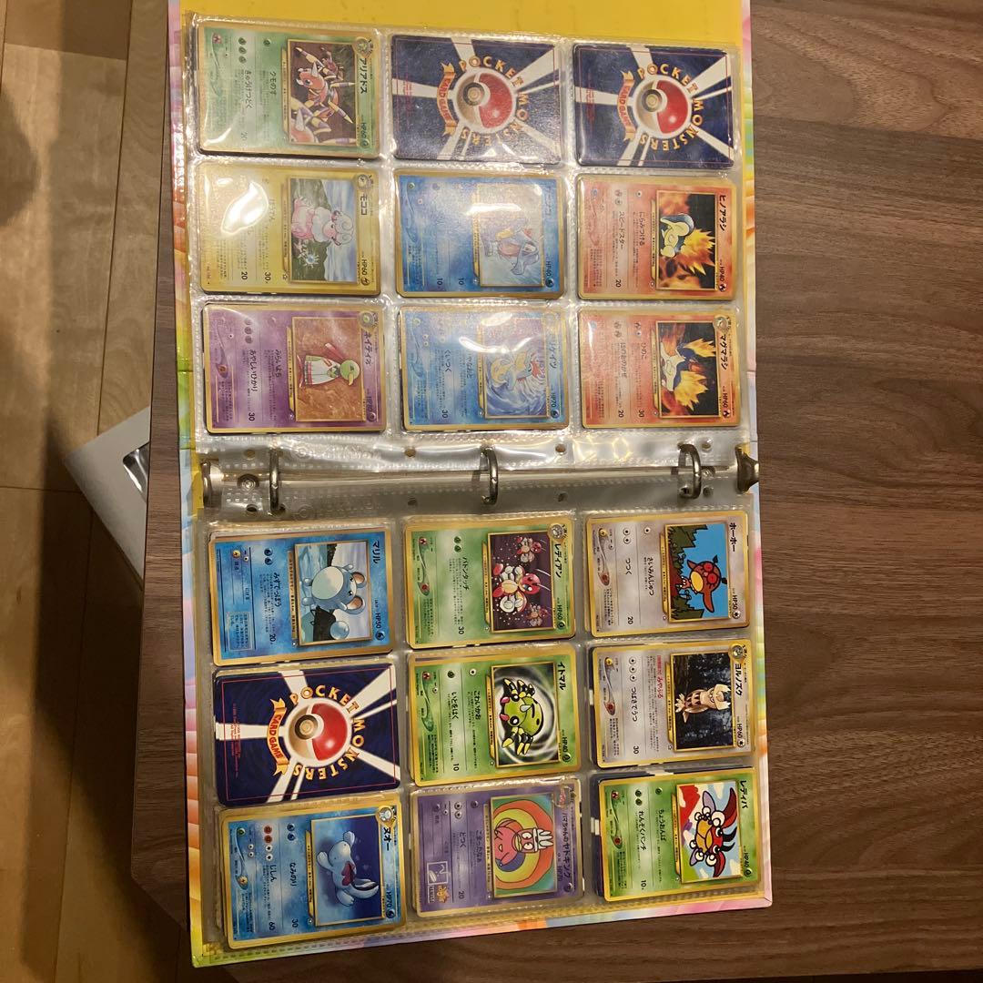 限定値下げ　まとめ売り　ポケモンカード　クリアファイル+カードセット　引退品