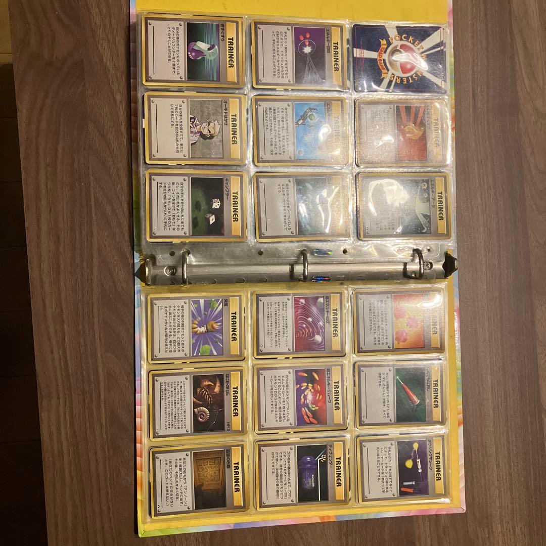 限定値下げ　まとめ売り　ポケモンカード　クリアファイル+カードセット　引退品