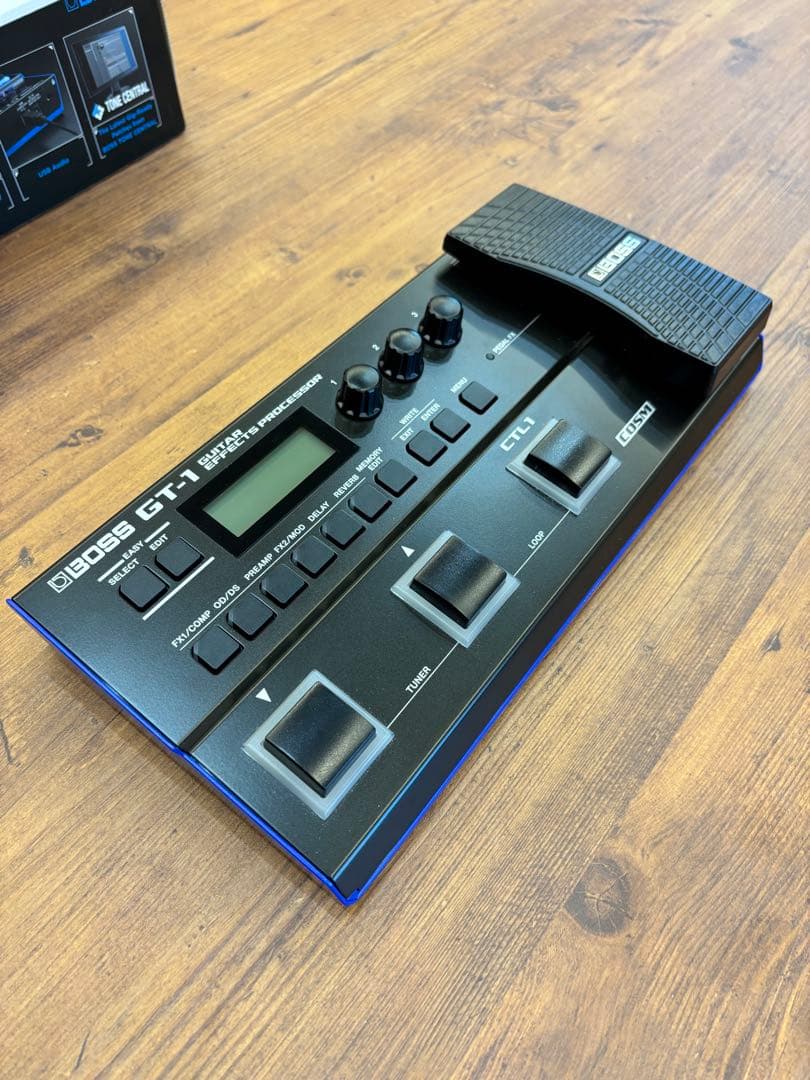 BOSS GT1 マルチエフェクター