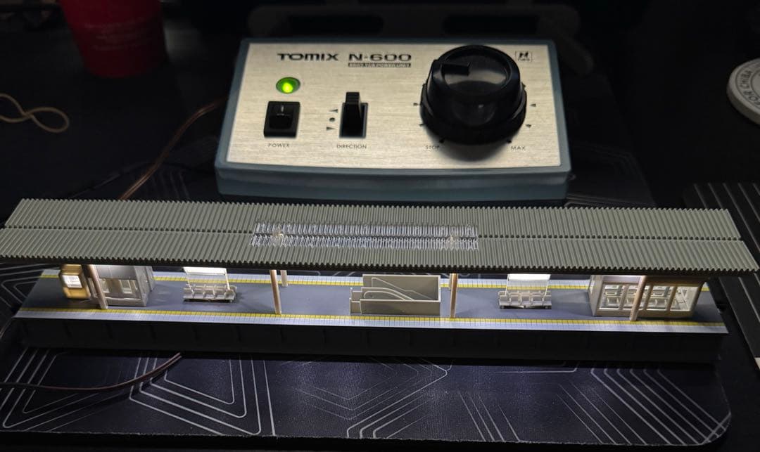 トミーテック TOMIX/Nゲージ 島式ホーム(都市型)直端・照明付 4272