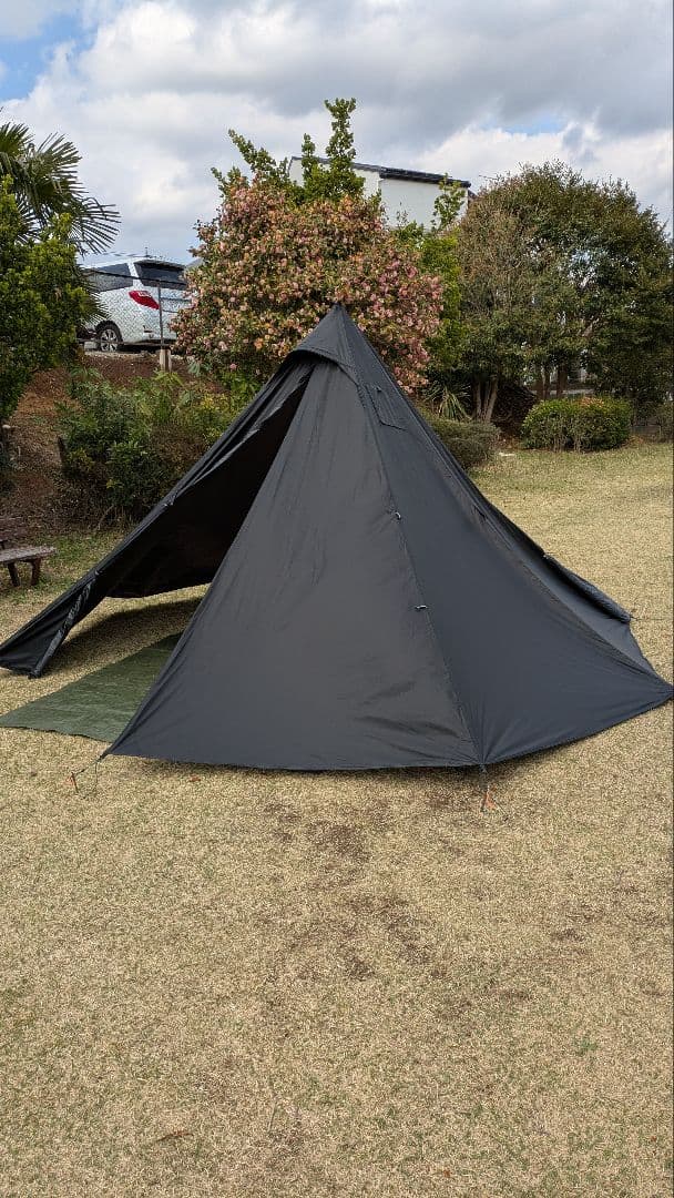 謎テント　UnaFreely　シルナイロン　試張りのみ　ブラック　ソロキャンプ mqdefault.jpg