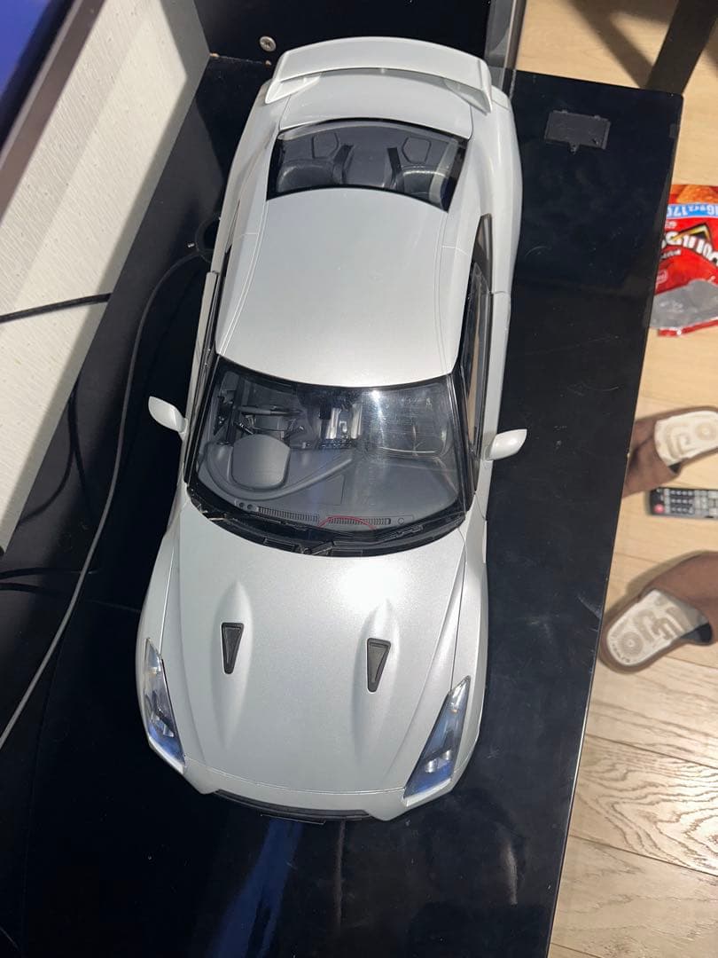 Nissan GT-R 1/8スケールモデル デアゴスティーニ　　ジャンク