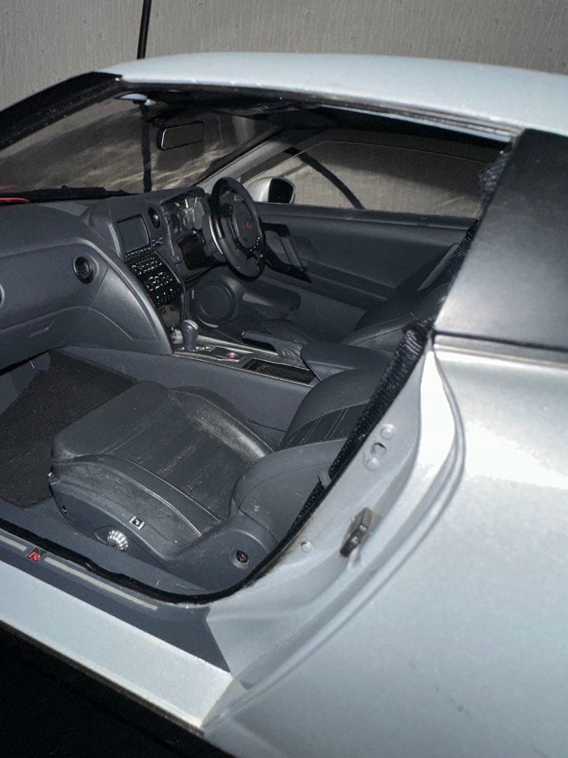 Nissan GT-R 1/8スケールモデル デアゴスティーニ　　ジャンク