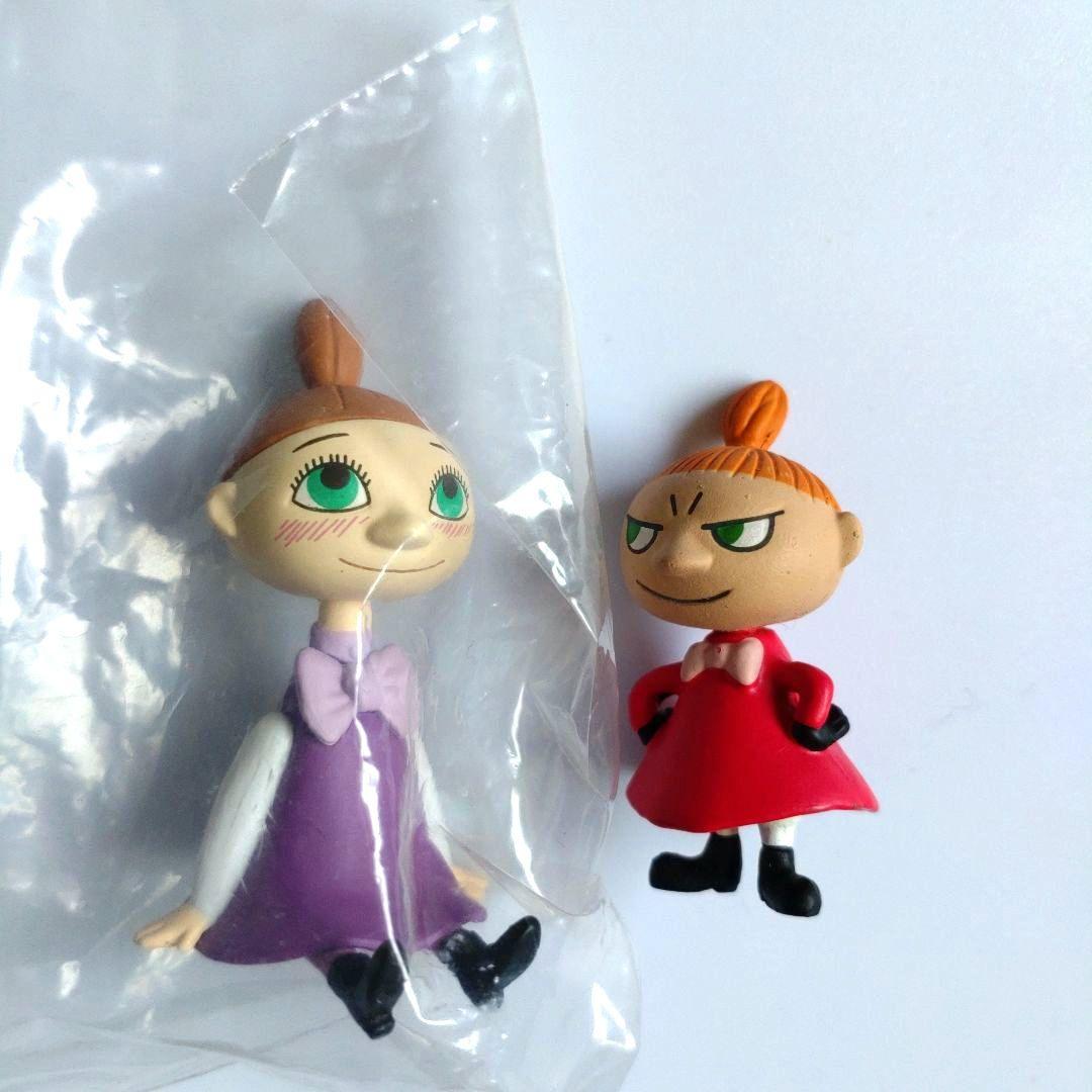 座るムーミン ミムラねえさん ムーミン フィギュア マスコット