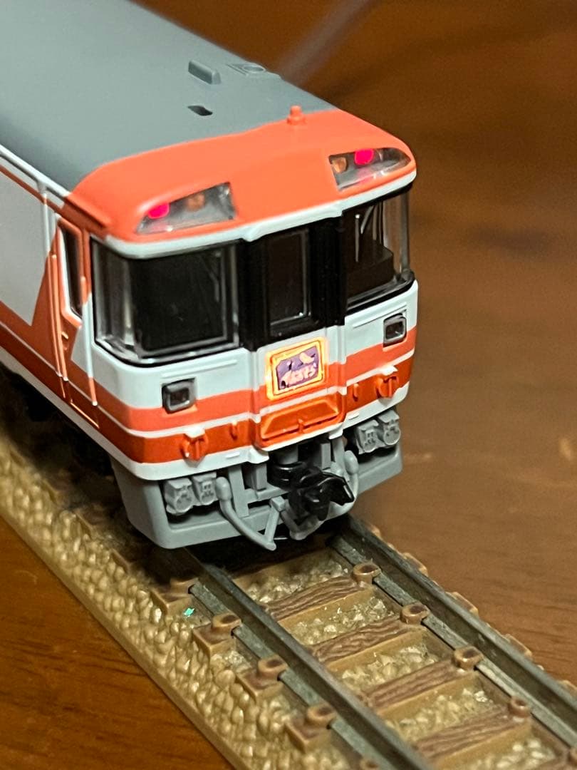 JRキハ183 550系特急ディーゼルカー　tomix ライト点灯動力動作確認済
