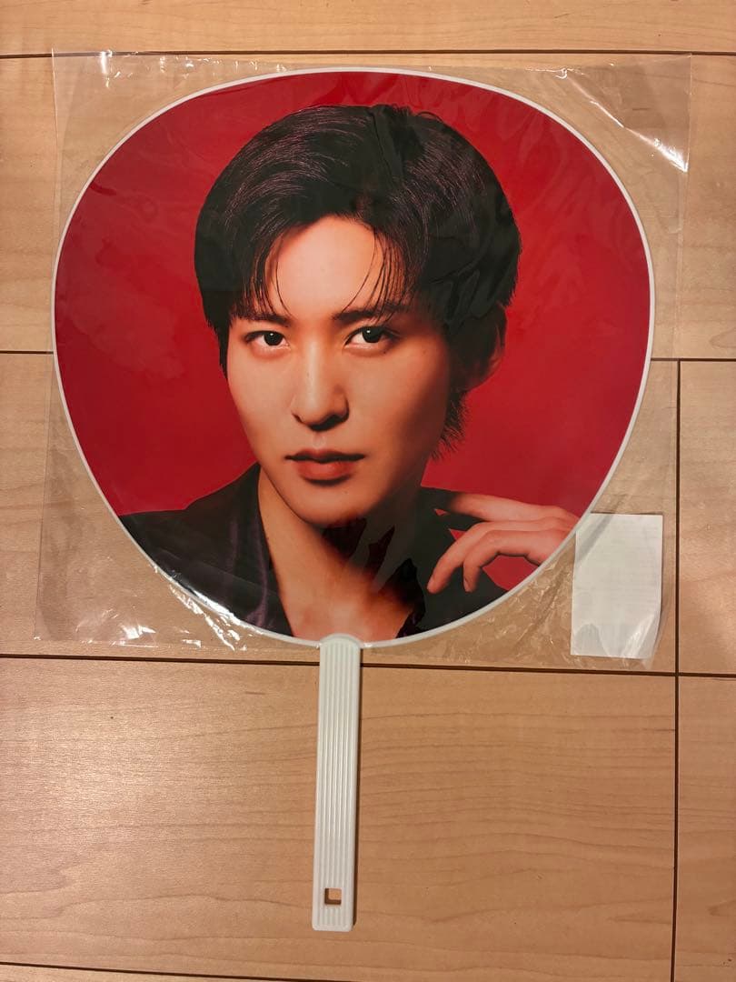 Snow Man うちわ 目黒蓮 - メルカリ