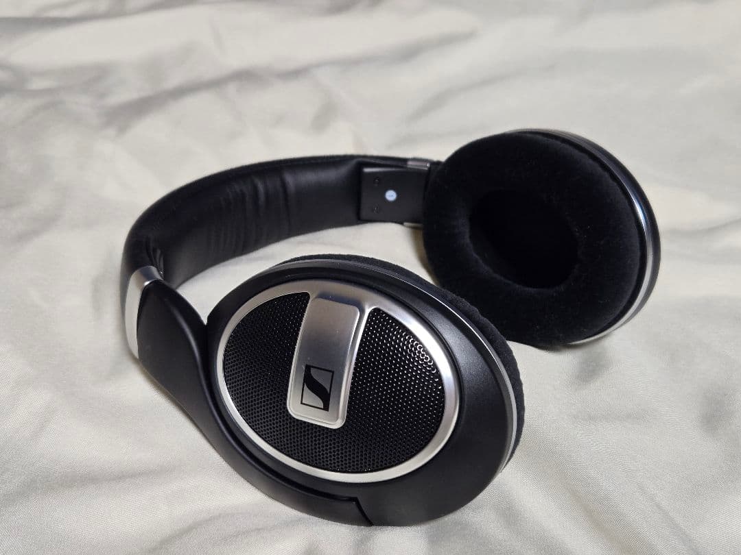 Sennheiser HD 599se 使用歴浅 Sennheiser HD 599 SE Review: Killer Open-Back Headphones on a Budget