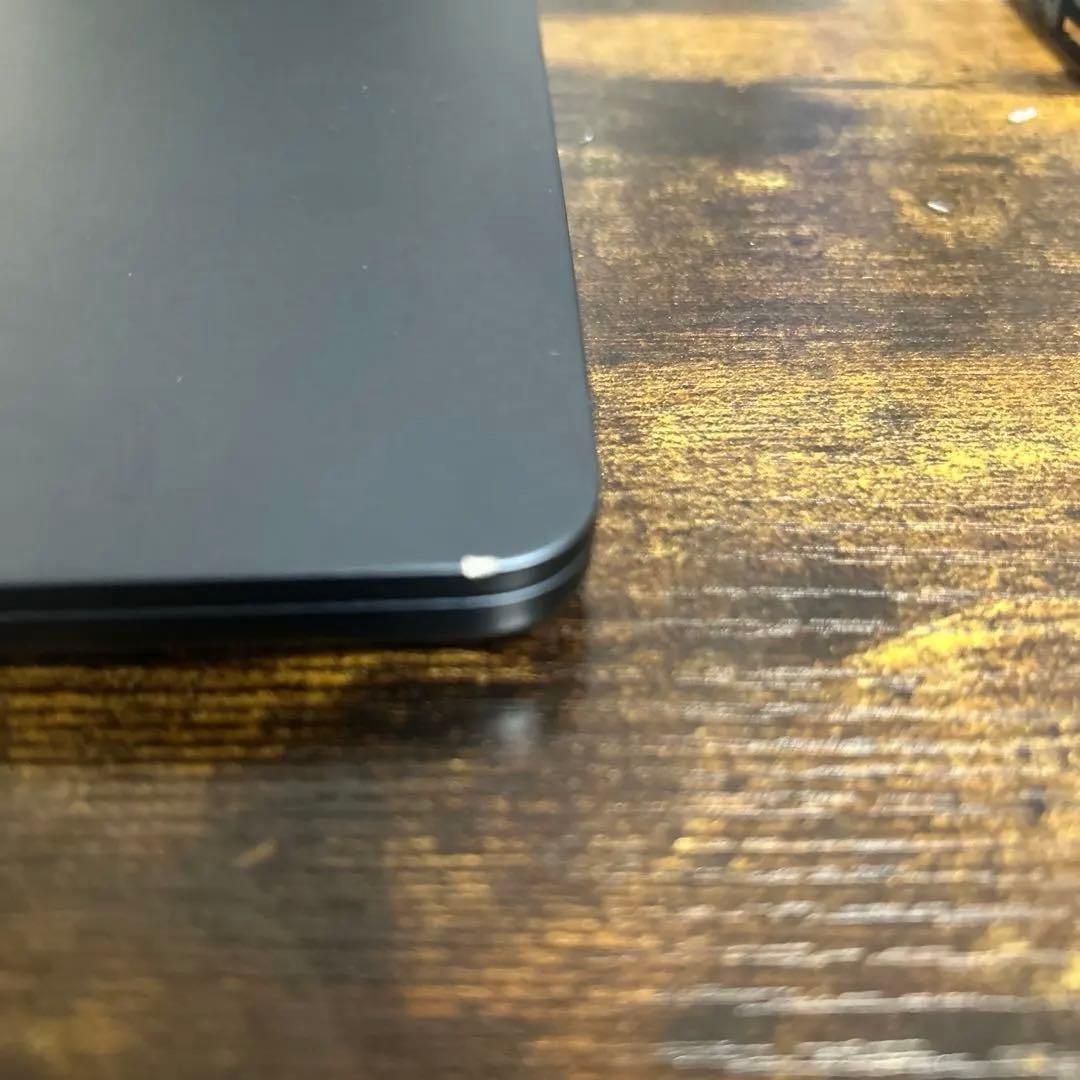 macbook air m2 13インチ 8GB 256GB バッテリー100% - メルカリ