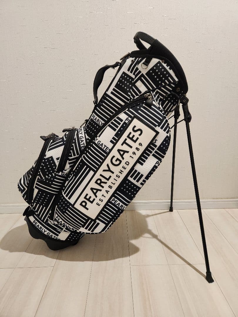 【美品】PEARLY GATES　星条旗総柄キャディバッグ 黒 スタンドタイプ 美品 パーリーゲイツ キャディバッグ スタンド式 星条旗｜Yahoo!フリマ