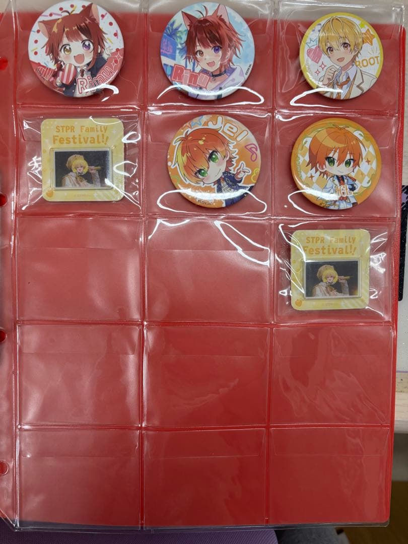 すとぷり　るぅと　莉犬　ころん　さとみ　ジェル　缶バッジ　カード