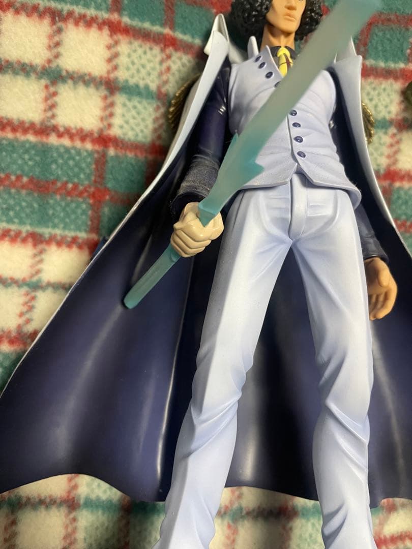 ワンピース　フィギュア　ルフィ　赤犬　青雉　黄猿　三大将