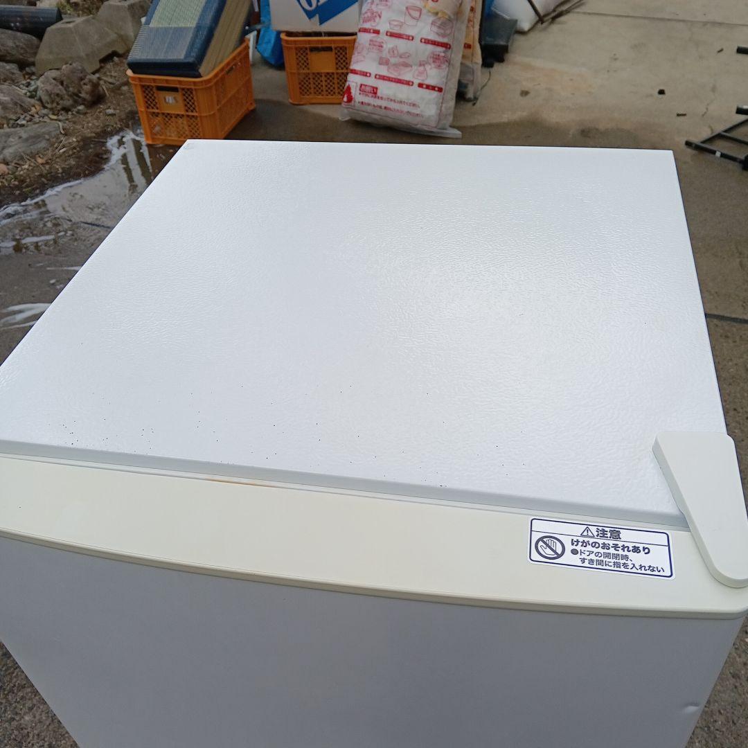 ニトリ 106L 冷蔵庫 一人暮らし シンプルホワイト【配送無料】 - メルカリ