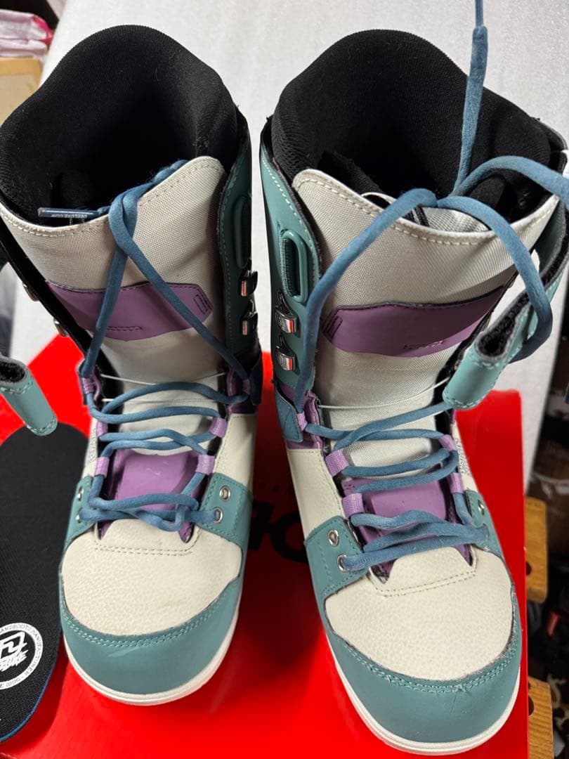 DEELUXE スノーボードブーツ BOAシステム 27.0 DEELUXE スノーボードブーツ BOAシステム DEELUXE スノーボードブーツ