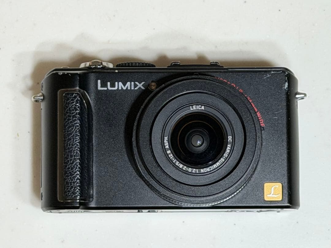 LUMIX DMC-LX3【防湿庫保管】革ケース・ワイコン予備バッテリー付