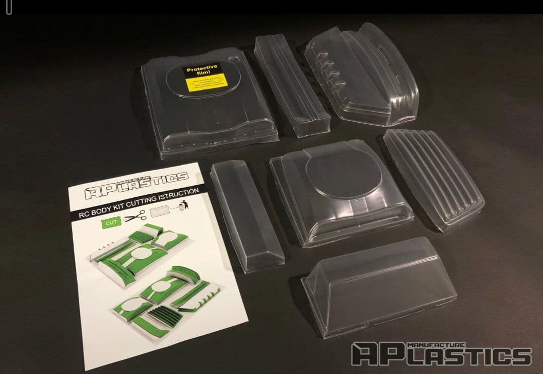 新品 無塗装 BMW E30 APLASTICS ラジドリ ボディ