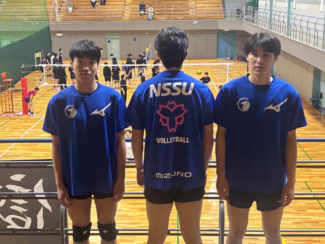 日本体育大学 バレーボール研究会 練習着 TシャツXLサイズ新品未使用XL