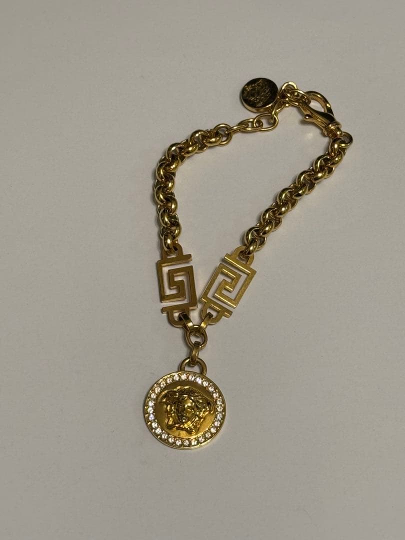 ゲ*ウ様 VERSACE チェーンブレスレット 重厚感】VERSACEヴェルサーチ チェーンブレスレット (VERSACE