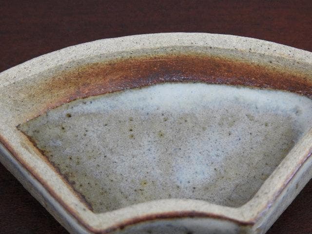 赤膚山元窯奈良絵 扇面香合 古瀬堯三 共箱 M673