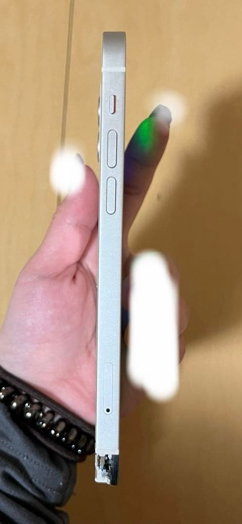 起動可 ジャンク品] iPhone 12 本体 背面割れ 液晶漏れ - メルカリ