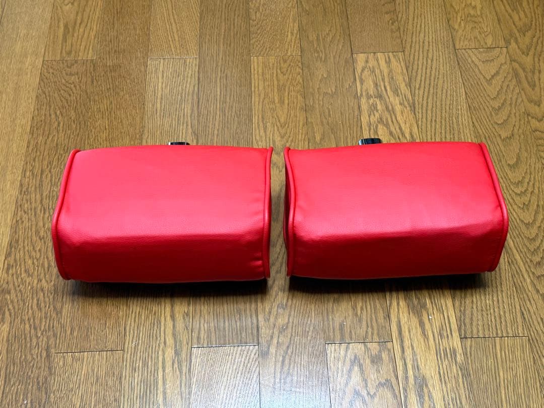 CATERHAM レッドヘッドレスト 2個セット