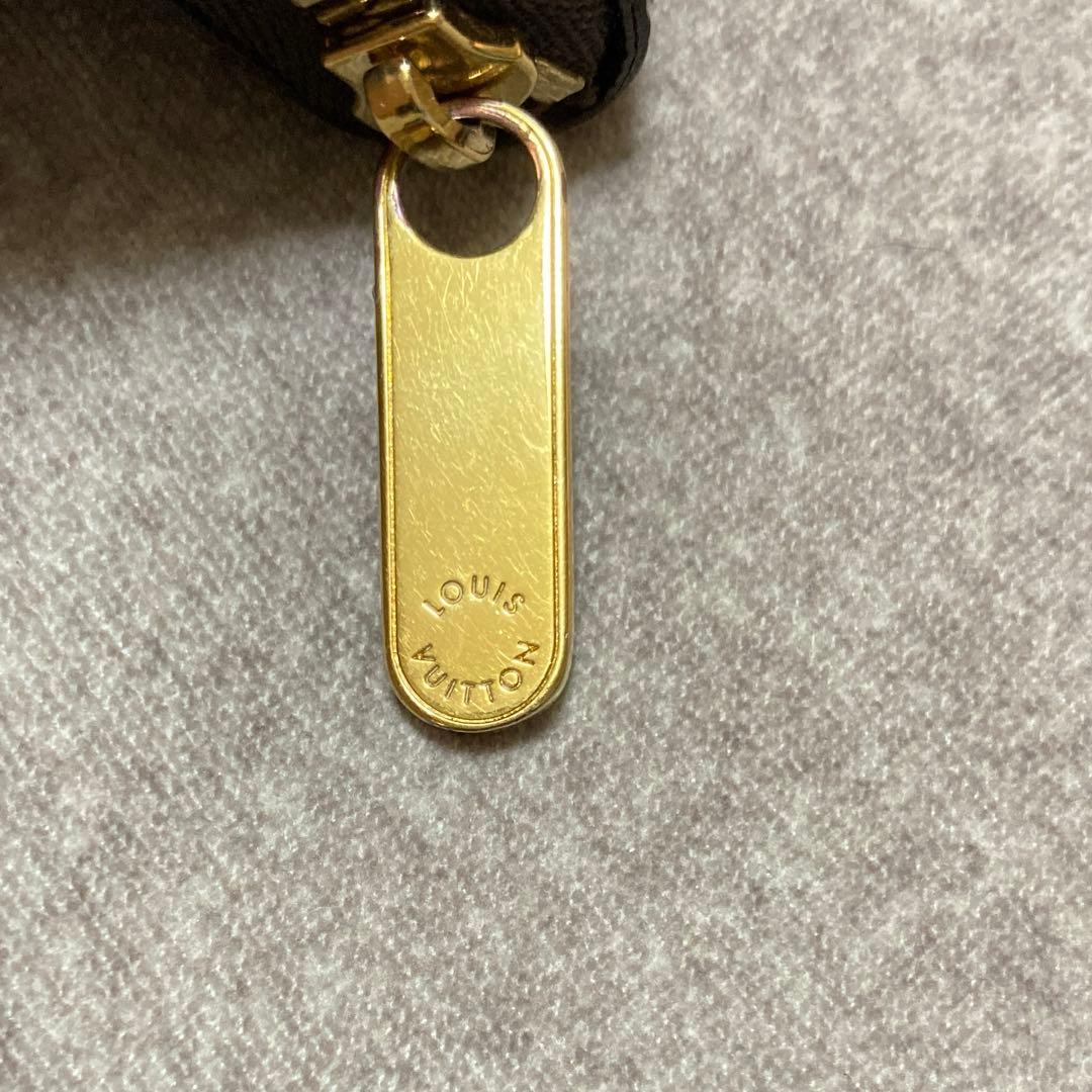 《値下げしました》Louis Vuitton モノグラム ジッピー