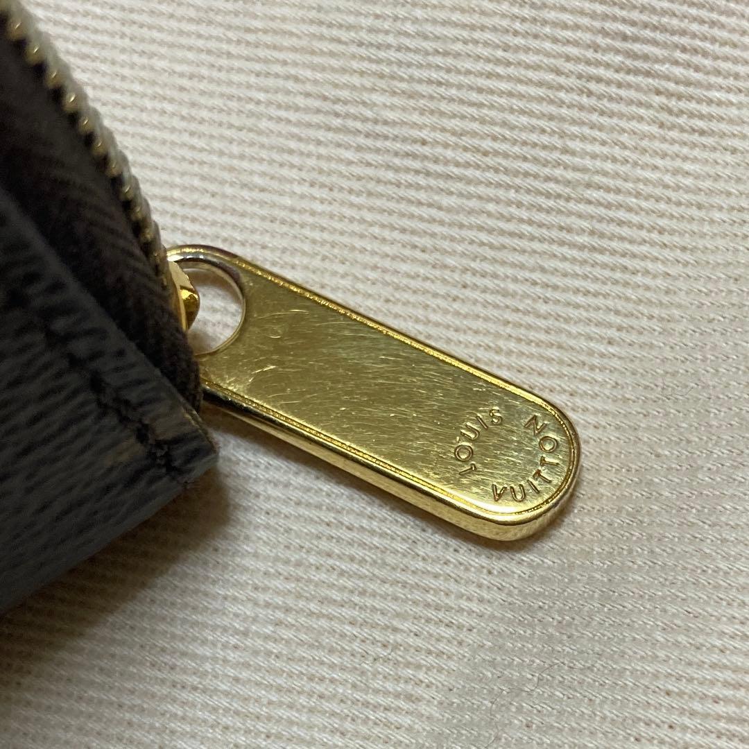 《値下げしました》Louis Vuitton モノグラム ジッピー