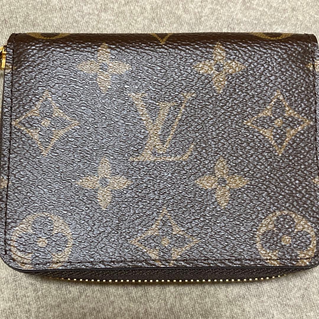 《値下げしました》Louis Vuitton モノグラム ジッピー