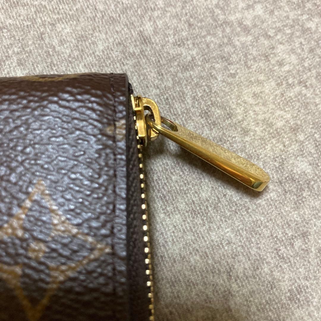 《値下げしました》Louis Vuitton モノグラム ジッピー