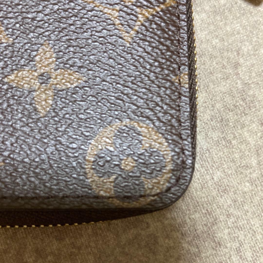 《値下げしました》Louis Vuitton モノグラム ジッピー