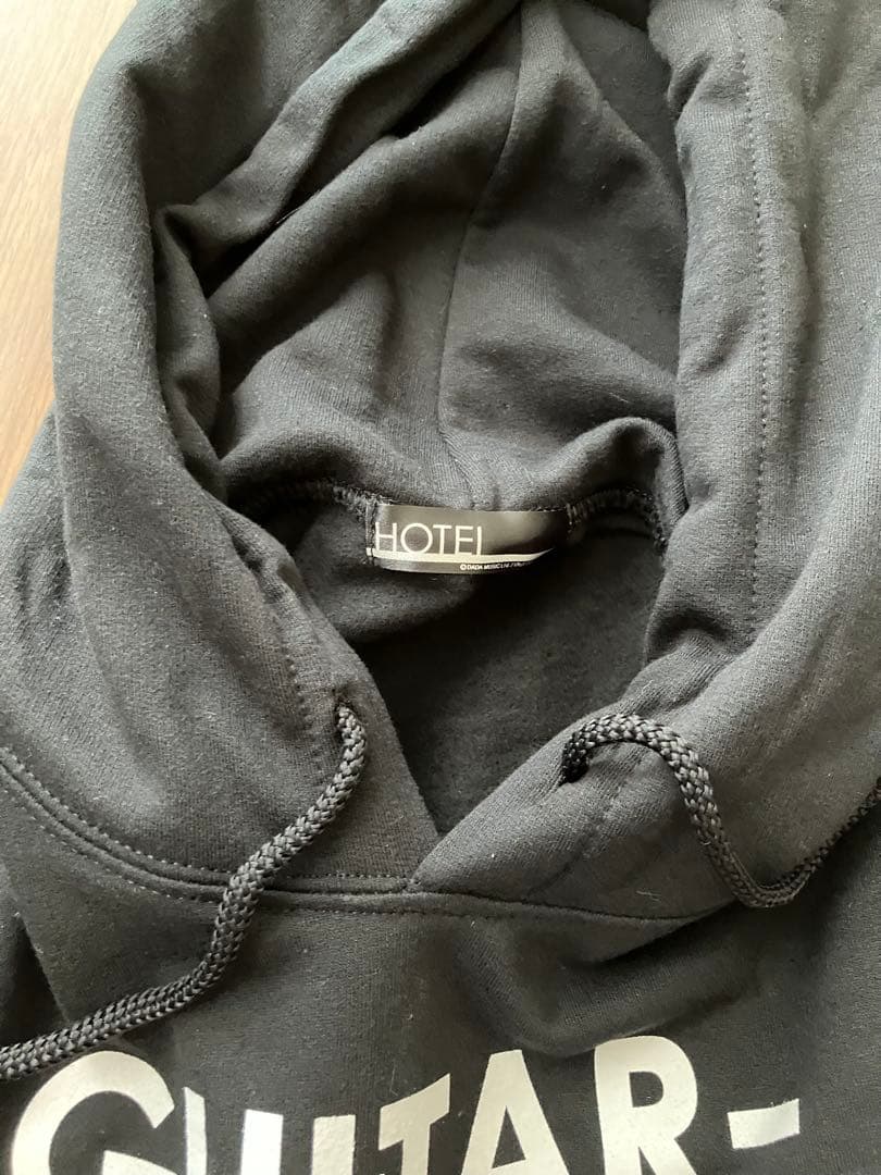 布袋寅泰フード付きトレーナーパーカー