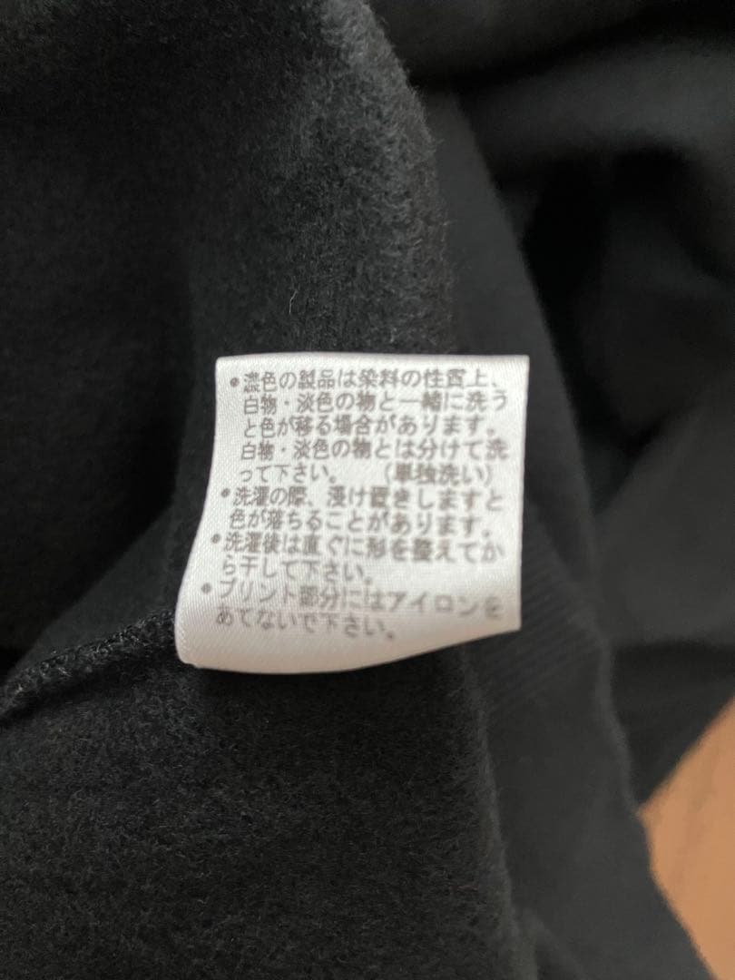 布袋寅泰フード付きトレーナーパーカー