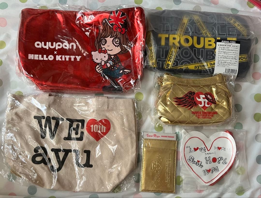 浜崎あゆみ グッズ まとめ売り セット うちわ Tシャツ ポーチ etc.