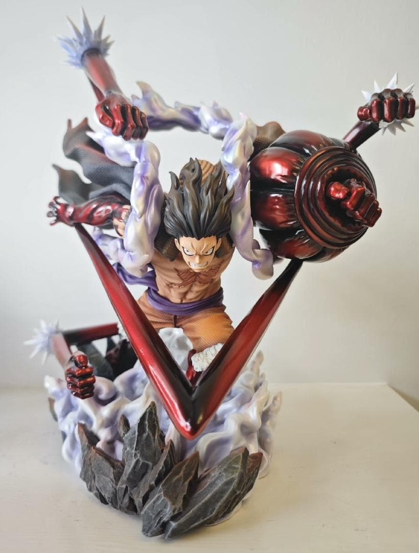 ワンピース ニカ ルフィ ギア4 スネイクマン フィギュア ガレージ