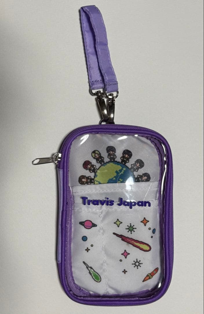 TravisJapan アクスタケース VIIsual FC特典 - メルカリ