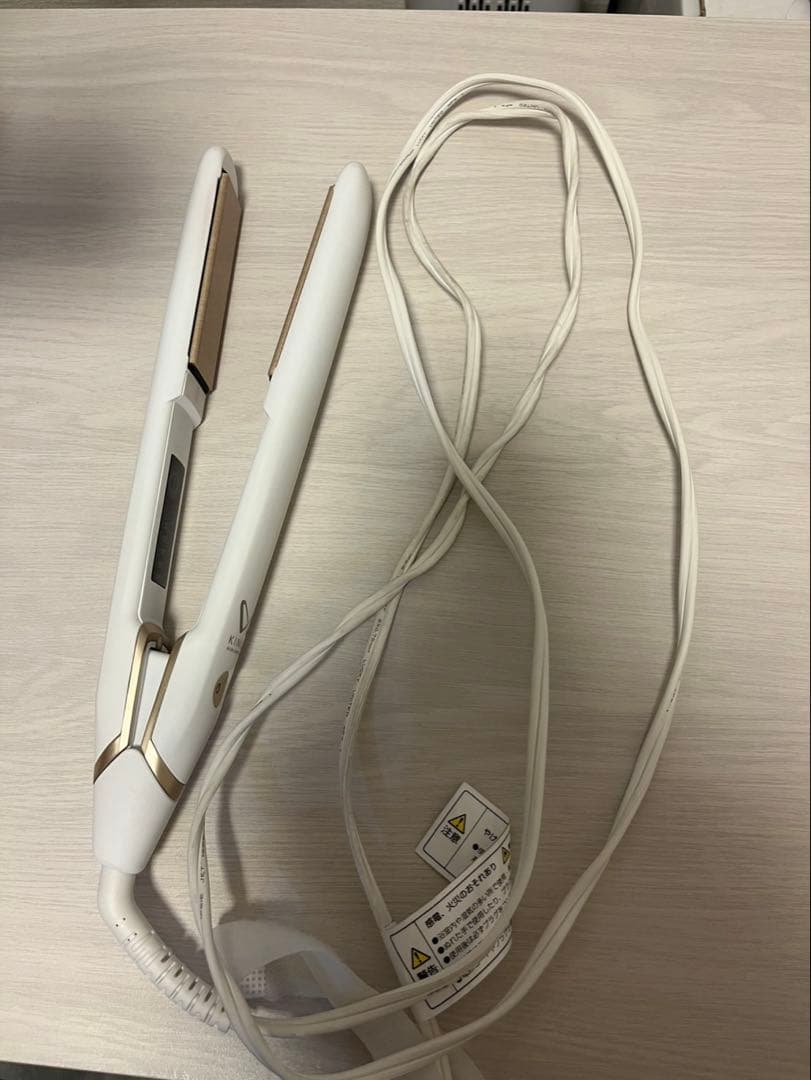 KINUJO ホワイト ストレートヘアアイロン - メルカリ