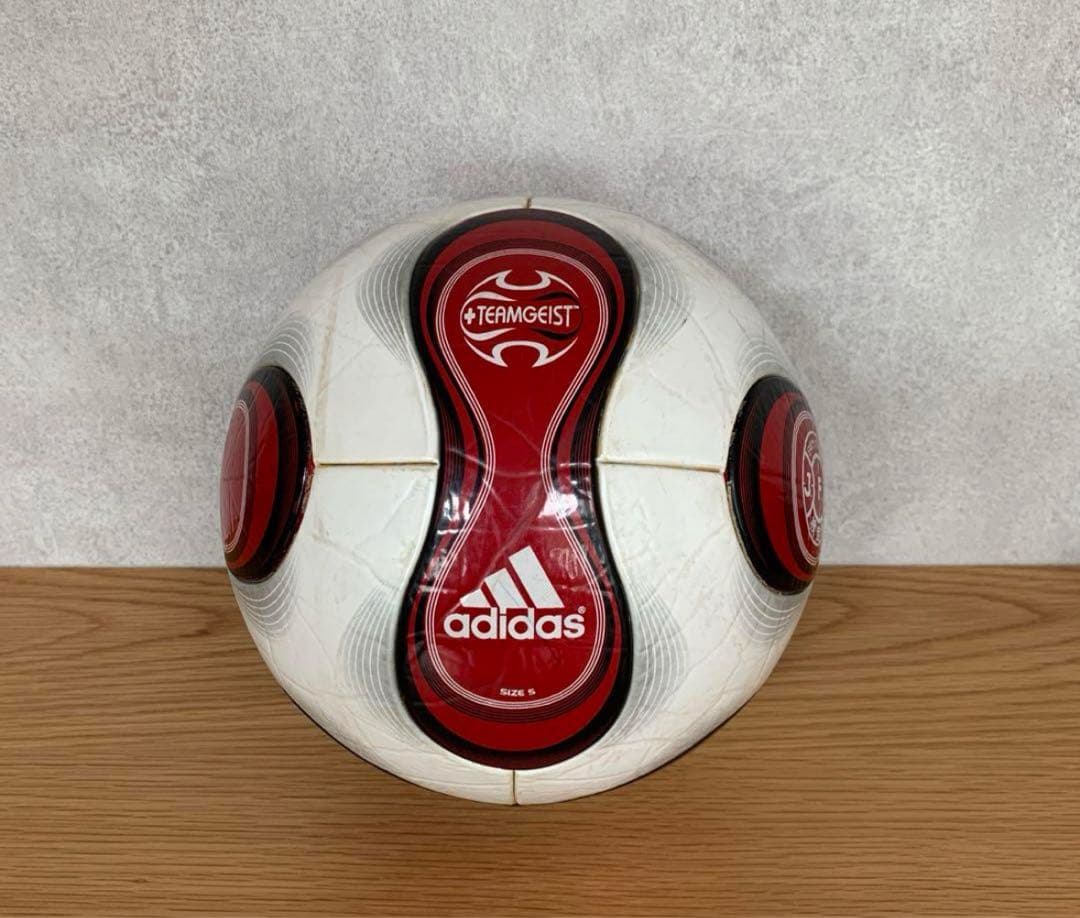 サッカーボール　公式球　チームガイスト　5号級 楽天市場】Adidas アディダス サッカーボール チームガイスト