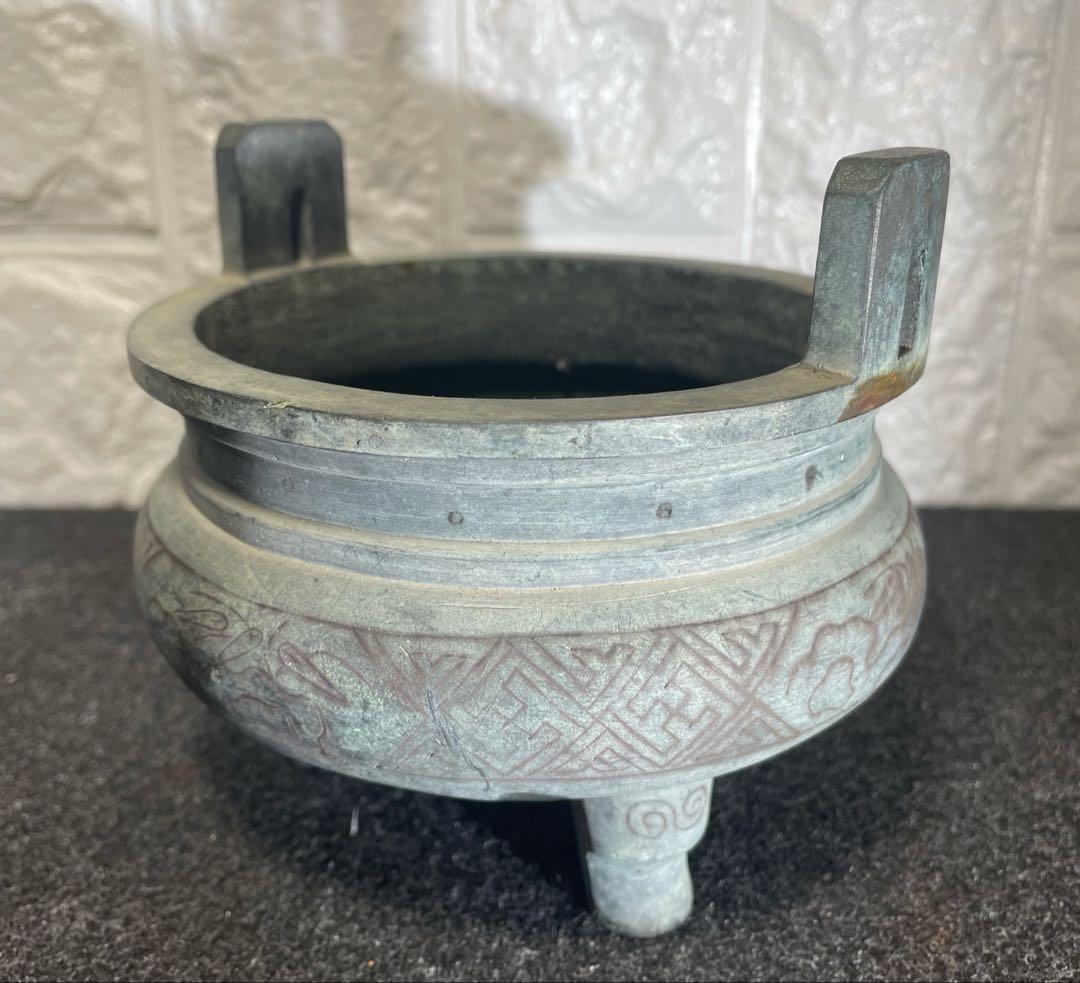 石曳 銅製 三つ足 香炉 細密 文様 中国美術 古玩 唐物 時代物 - メルカリ