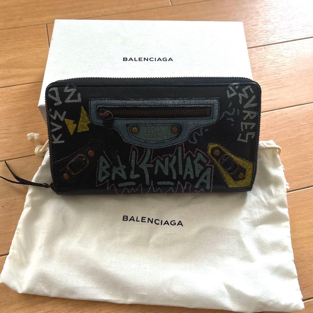 BALENCIAGA グラフィティ 長財布 ラウンドジップ バレンシアガ - メルカリ