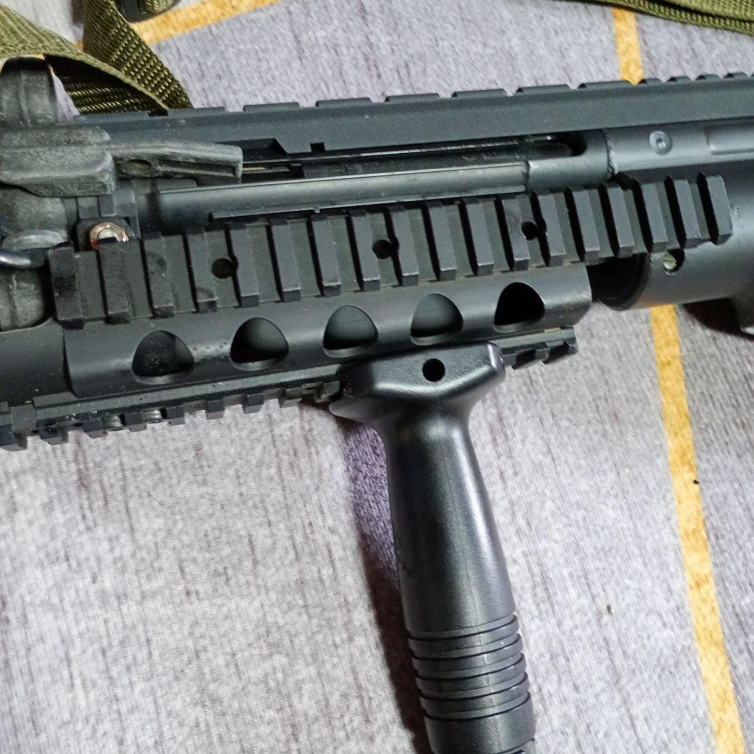 ビ*ー様 G3シリーズ電動ガン ブラック マガジン5個付き