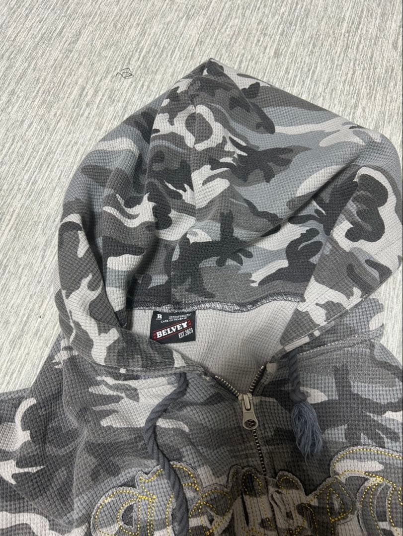 BELVET 迷彩柄 フルジップパーカー - メルカリ