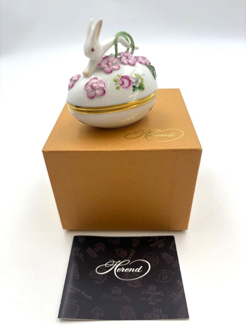 Herend ヘレンド ウィーンの薔薇　シンプルボンボン入れ　卵形　小物入れ箱付 ヘレンド(Herend) ウィーンの薔薇・シンプル(06005/VRHS) ハート形