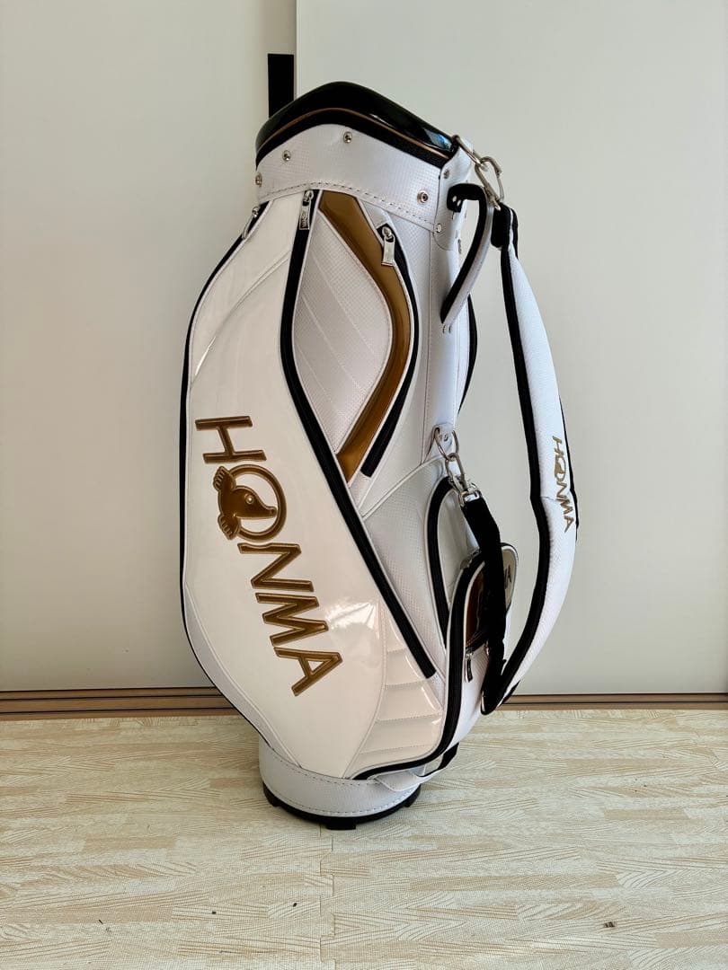 HONMA ゴルフキャディバッグ 9インチ ホワイト/ゴールド HONMA GOLF（本間ゴルフ） 【先行予約・12月上旬】本間ゴルフ HONMA