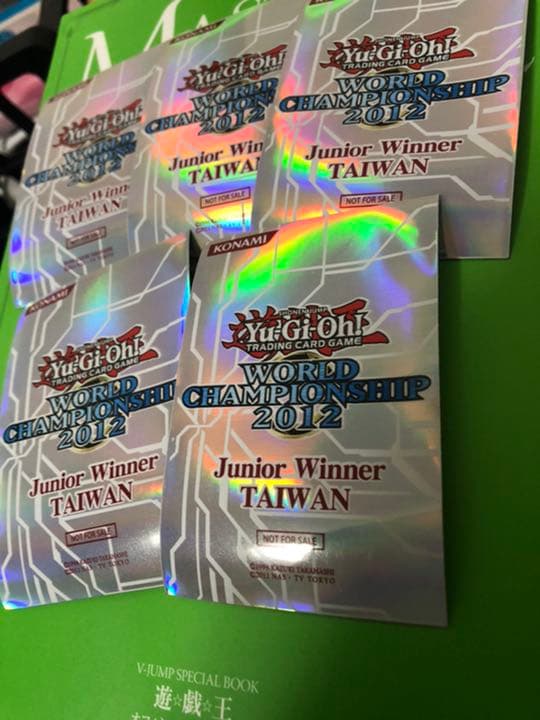 遊戯王公式スリーブ　 WCS2012jrTAIWAN 70枚
