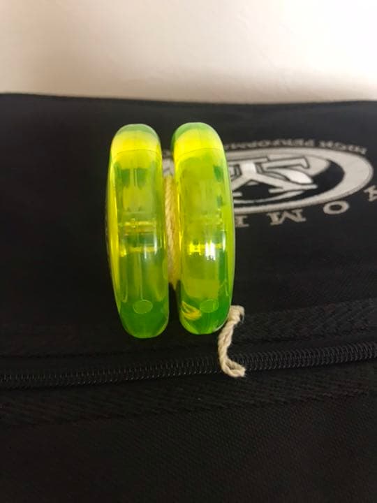 ハイパーヨーヨー yomega ファイヤーボール 全米大会モデルの通販はau