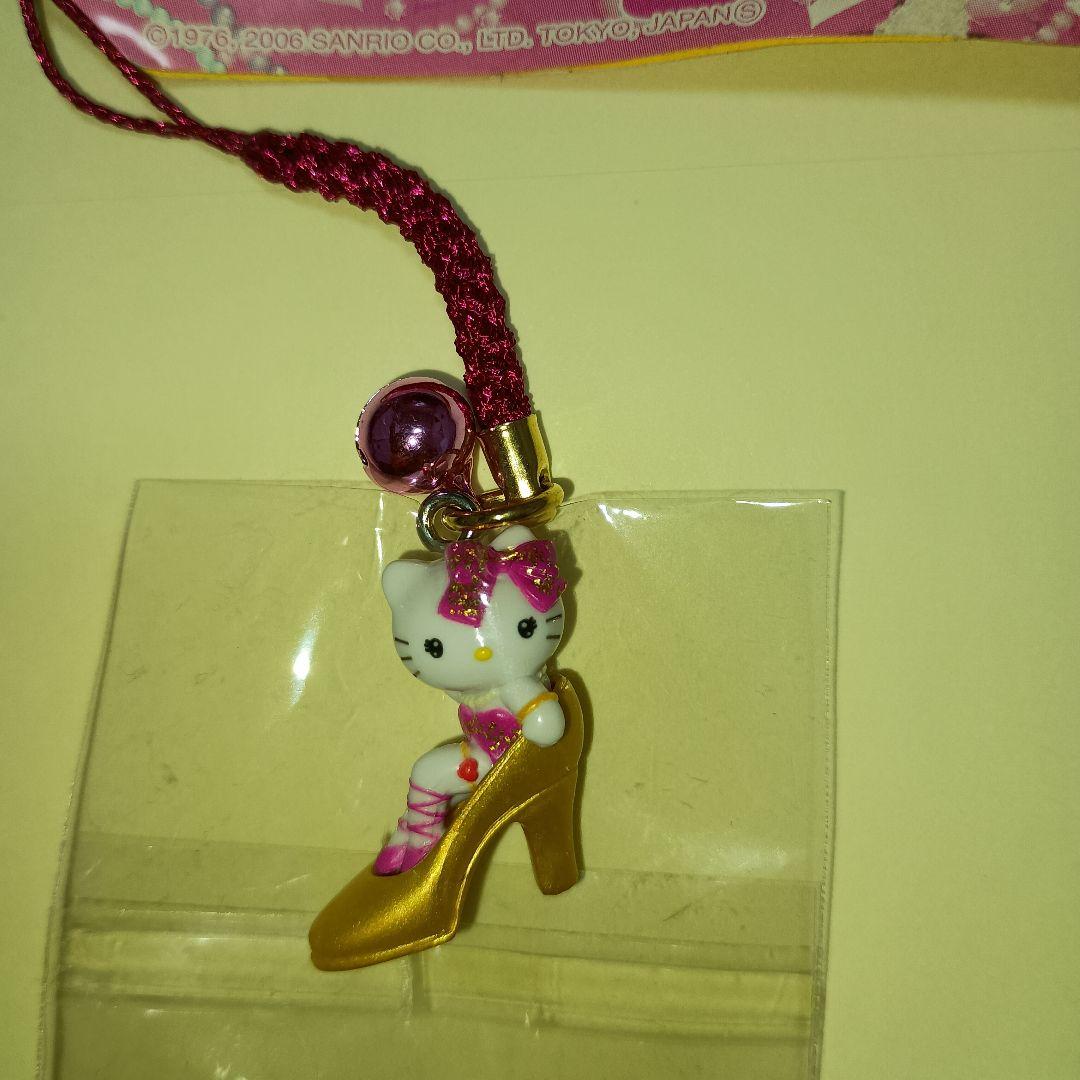 匿名配送☆ご当地キティ ハイヒール ハローキティ 根付 2006年 - メルカリ