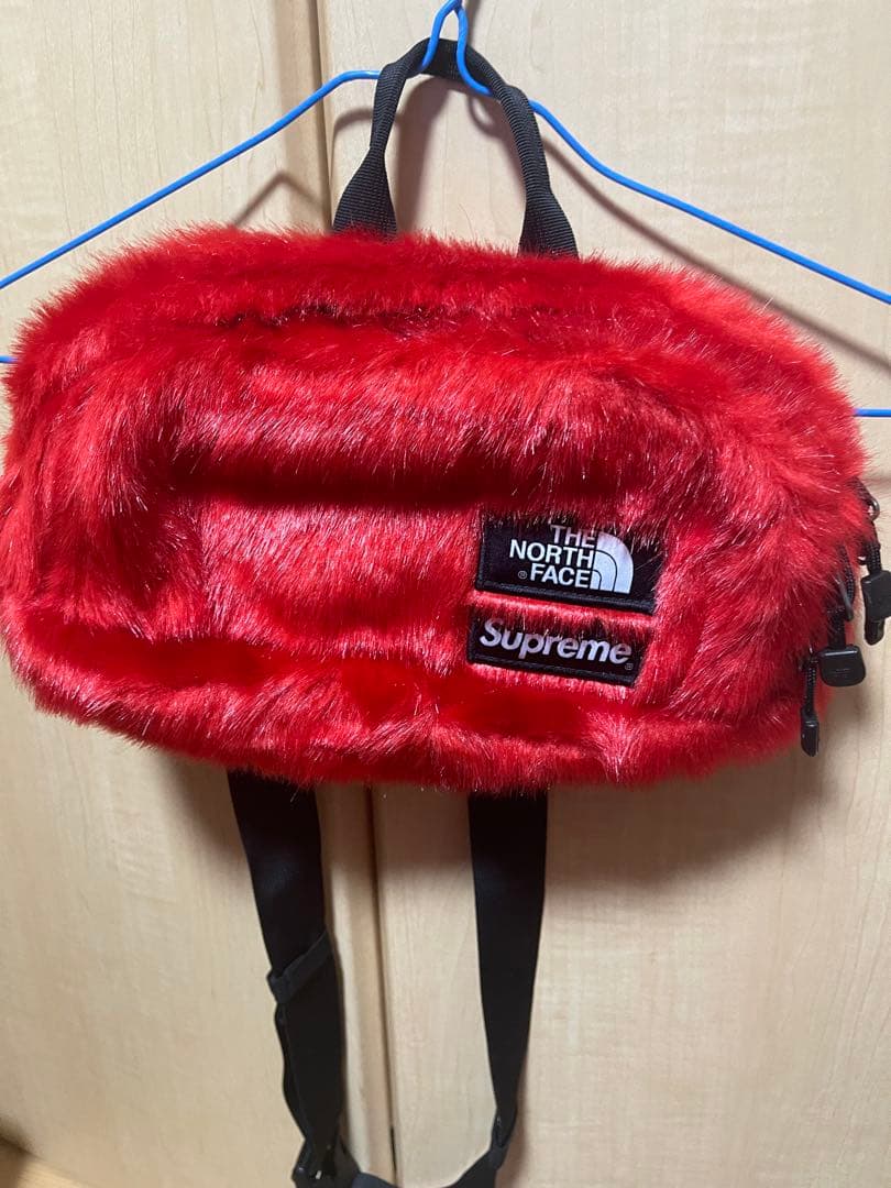 Supreme × The North Face Faux Fur Waist Supreme/The North Face Faux Fur Waist Bag - UG.SHAFT
