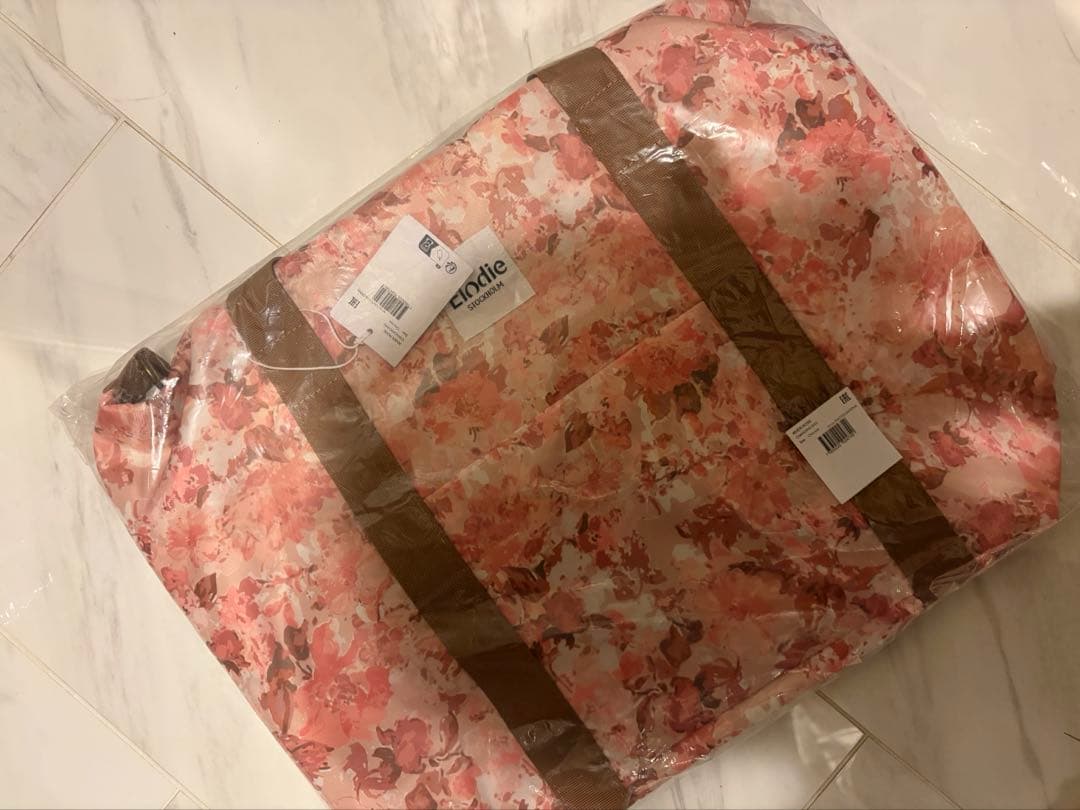 新品未使用　エロディ　マザーズバッグ