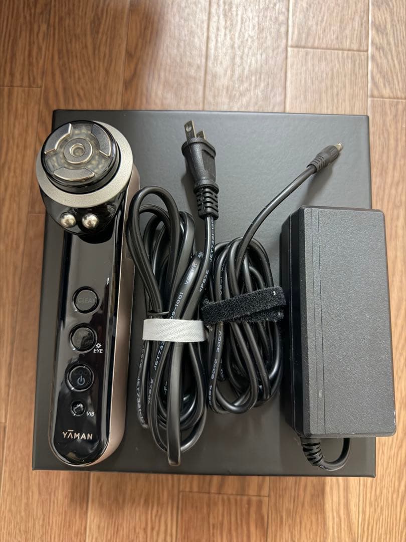 最終値段　YAMAN 美顔器　フォトプラス　プレステージ　プロM30-YL 新品】ヤーマン yaman M30 RF美顔器 フォトプラス プレステージ プロ