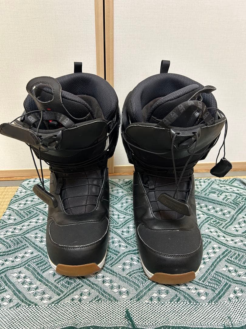 【着用数回のみ】SALOMON launch 28.5cm スノーボードブーツ